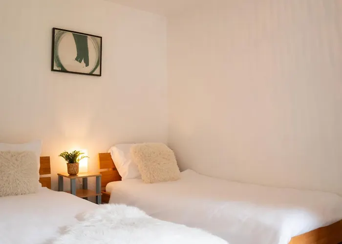 Haus Arlberg بيت للعطل بيتنيو آم أرلبرغ